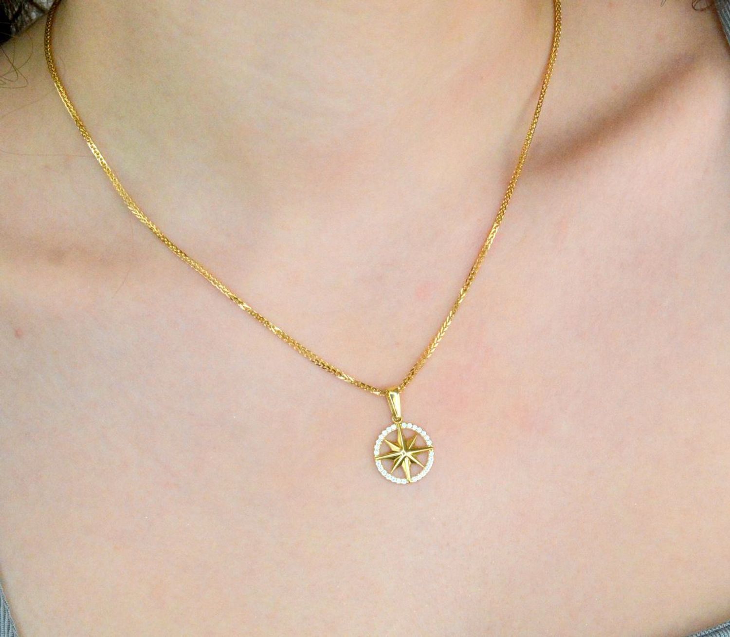 Złoty łańcuszek 585 lisi ogon 1,5 mm DIA-LAN-1206-585 1,5mm ✅ Złoty łańcuszek o wzorze lisi ogon o szerokości 1,5 mm ✅.jpg